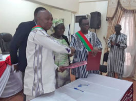 Coopération décentralisée : signature de convention entre le Centre et les Hauts-Bassins